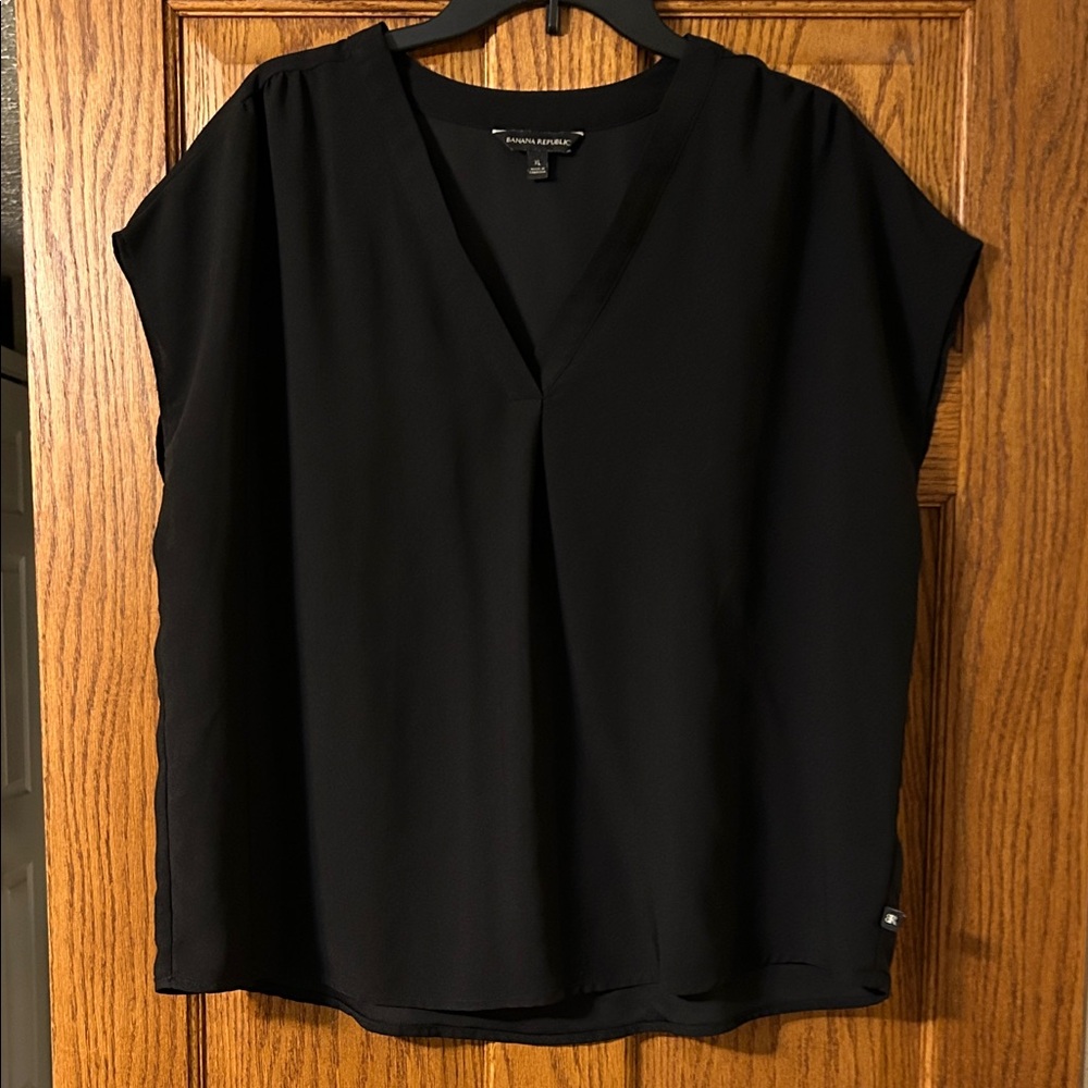 Banana Republic Black V-Neck Blouse